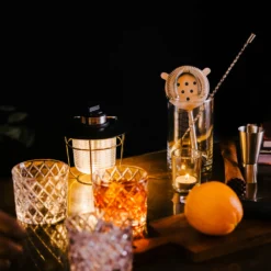 Coleman 1900 Collection™ 200 Lumen LED Lantern 17 Coleman 1900 Collection™ 200 Lumen LED Lantern -Cole Store 2155748 1900Collection 200L Lantern ATF8