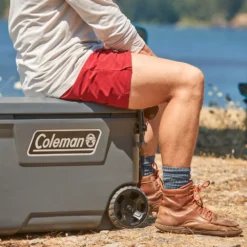Coleman Convoy™ Series 65-Quart Cooler With Wheels -Cole Store 2156115 ATF7